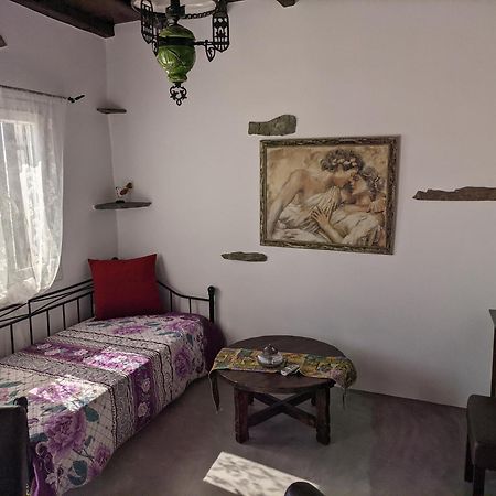Maison d'hôtes Monte Kechros à Arnados Extérieur photo