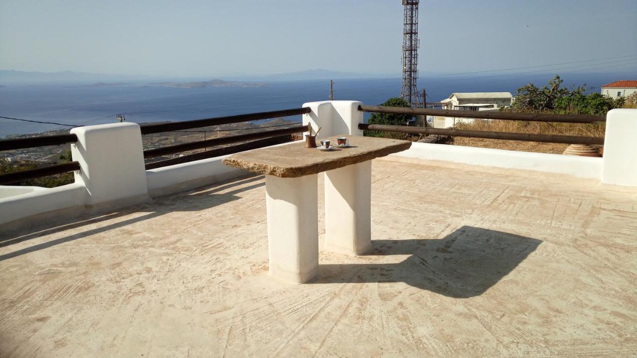 Maison d'hôtes Monte Kechros à Arnados Extérieur photo