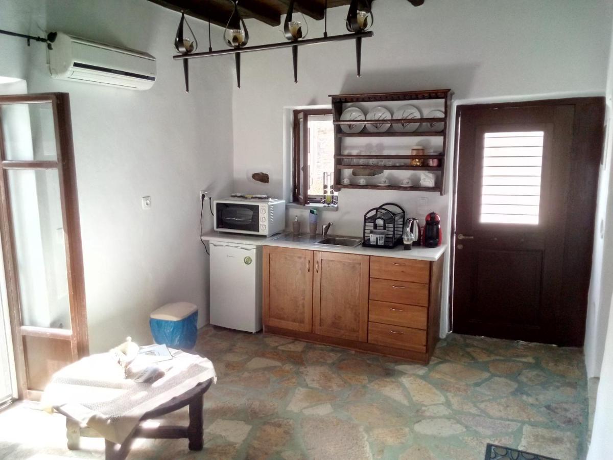 Maison d'hôtes Monte Kechros à Arnados Extérieur photo