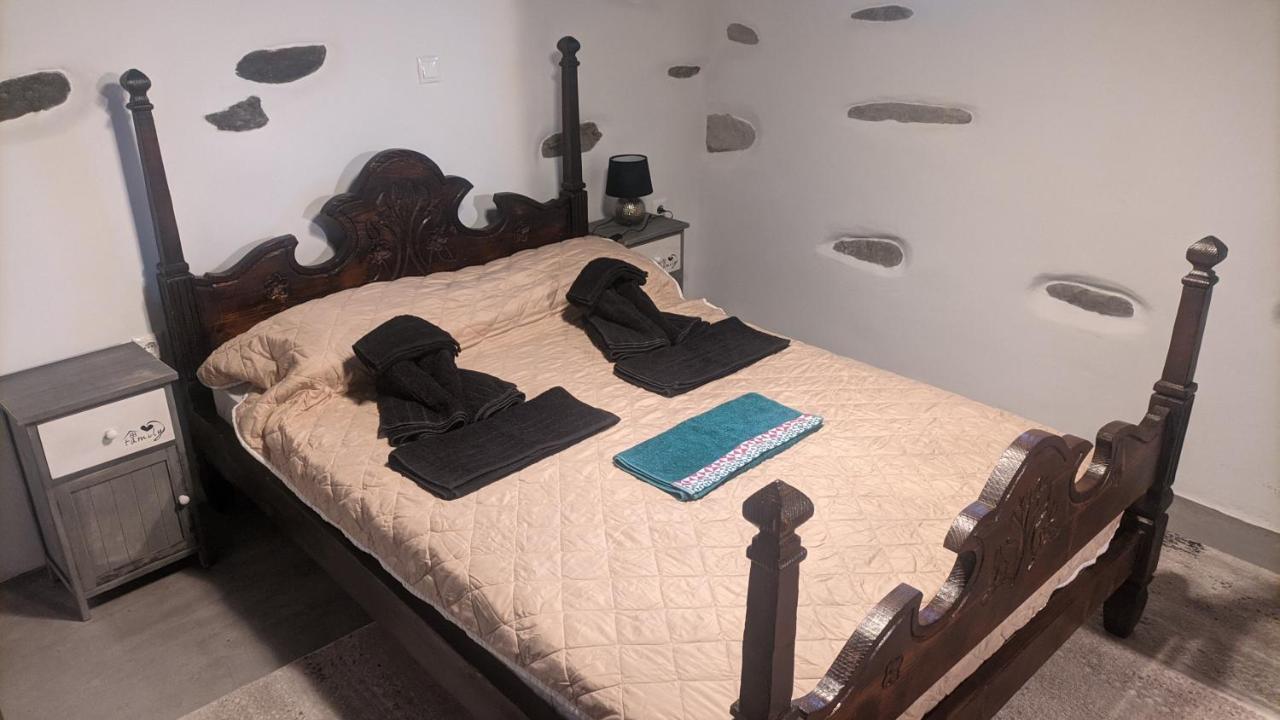 Maison d'hôtes Monte Kechros à Arnados Extérieur photo